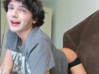 colestorm_ webcam model stream image