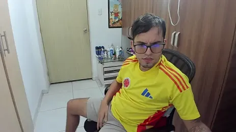 Mrbigcockdanicol10 webcam stripchat model stream image