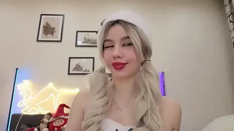 dolly_ll webcam stripchat model stream image