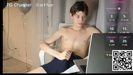 swaggenjoyer webcam stripchat model stream image