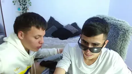 sam_and_noah webcam model stream image