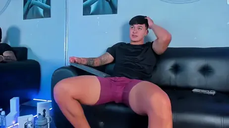 Cristopher_strong webcam model stream image