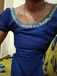 Kavya5500 webcam stripchat model stream image