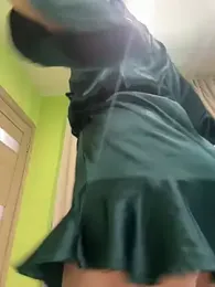 MooonReal webcam model stream image