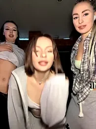 TwixCouple webcam model stream image