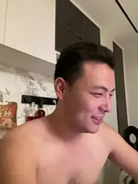 TidiedBang webcam model stream image