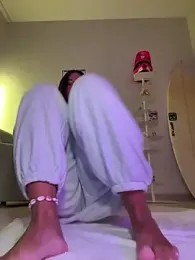 olivializ webcam stripchat model stream image