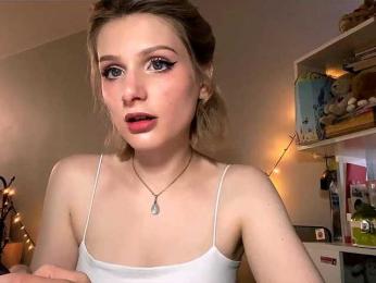 AideWaddick webcam bongacams model stream image
