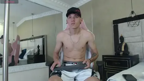 MikeBeneflek webcam model stream image