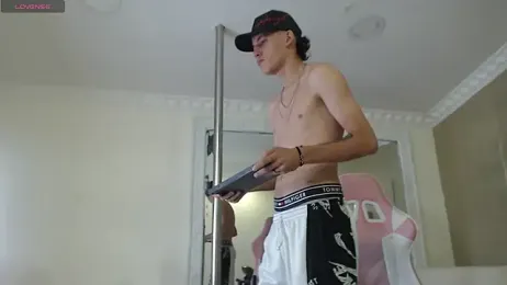 MikeBeneflek webcam stripchat model stream image