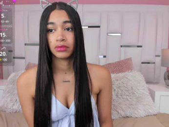 LunaRoussel webcam bongacams model stream image