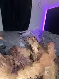 BoomChikaWow webcam model stream image