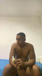 Yoxeph webcam model stream image
