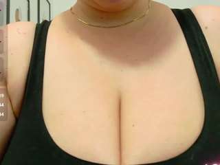 curvymaturee webcam model stream image