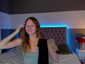 IndyVi webcam bongacams model stream image