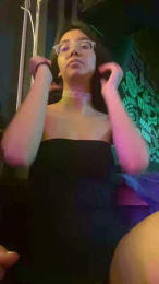 AbbyGlow webcam model stream image