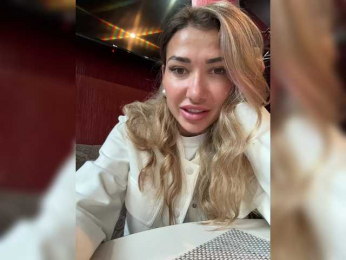 Rarini webcam bongacams model stream image