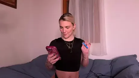 Foxy_Bite webcam stripchat model stream image