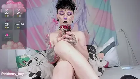 sweet_pinkberry webcam model stream image