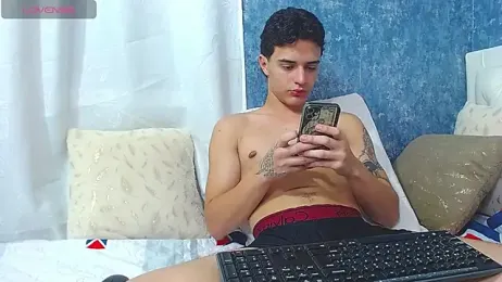 logan_madoox webcam model stream image