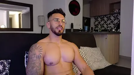 tony_muscle webcam stripchat model stream image
