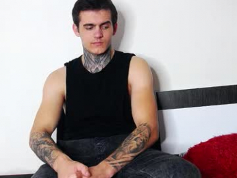 carter_reos webcam model stream image