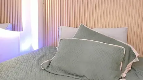 daiana_curly webcam model stream image