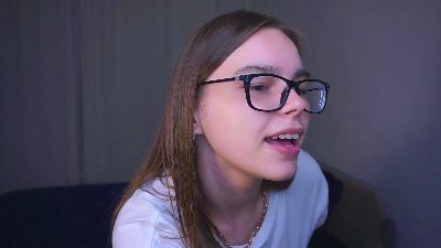 BellLatiker webcam model stream image