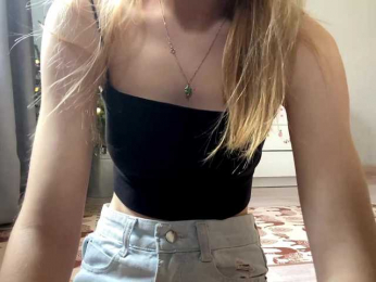 PinkPetal webcam bongacams model stream image