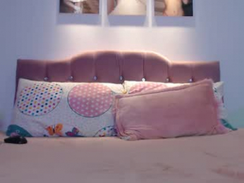 cuttebabe_ webcam model stream image