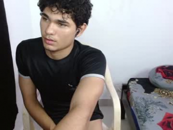 zyrosxk webcam model stream image
