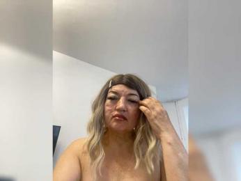 MissTemperament webcam model stream image