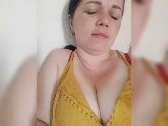 Vitalina272127 webcam model stream image