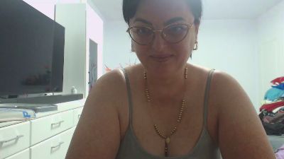 Emyllywhite1982 webcam model stream image
