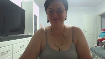 Emyllywhite1982 webcam cam4 model stream image