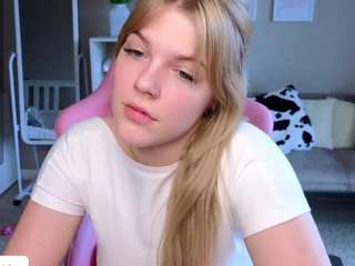yourl1ttleangel webcam model stream image