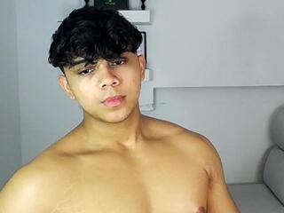 Noah Prada webcam model stream image