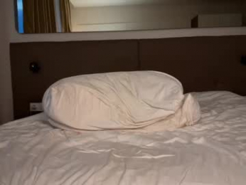 tasty_justin webcam model stream image