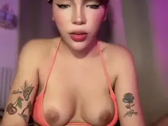 sassy_soffy webcam model stream image