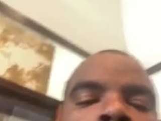 uuuknown64 webcam model stream image