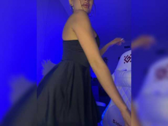 Karamelikaa webcam model stream image