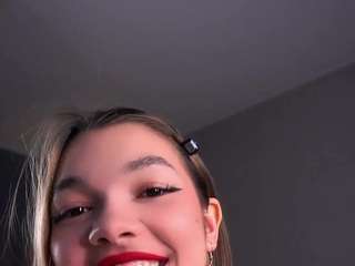breeemley webcam model stream image