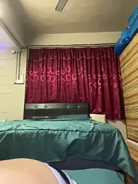 LyiaaaZy webcam stripchat model stream image