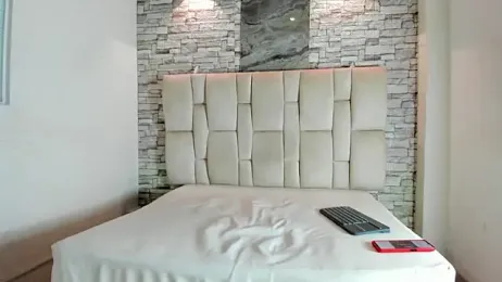 XAVI_LEE webcam model stream image