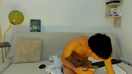 logan_thomas webcam model stream image