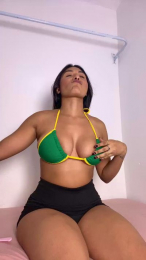 laura2041 webcam model stream image