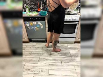 KrasivieNojki webcam model stream image