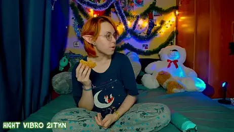 TrickyKitsune webcam model stream image
