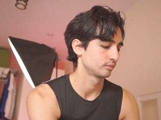 alandenavarre webcam camsoda model stream image