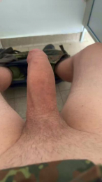 Conny2022 webcam cam4 model stream image